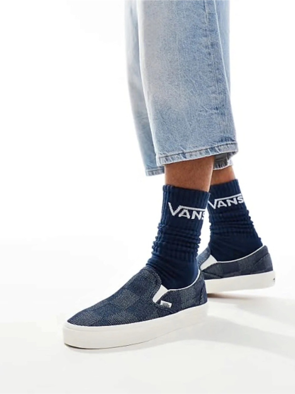 Vans Classic Slip-On Checkerboard (Deep Indigo) ) Blue Slip-On Sneakers Like New